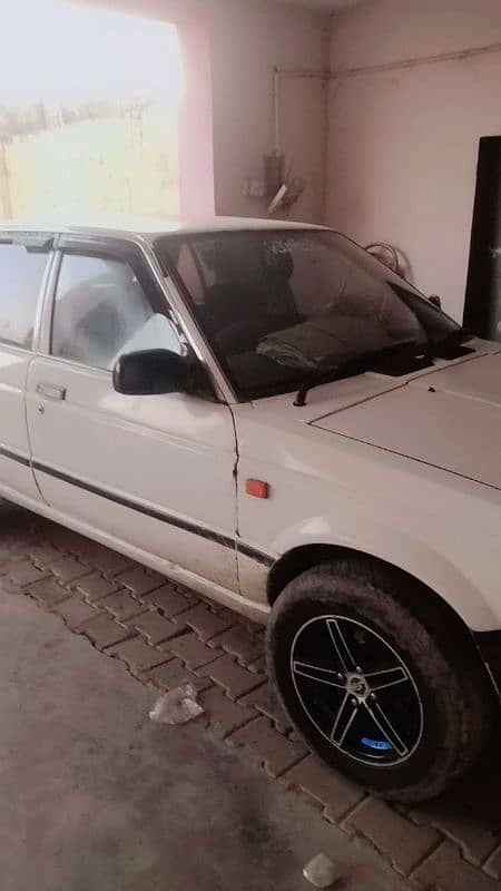 Nissan sunny 1