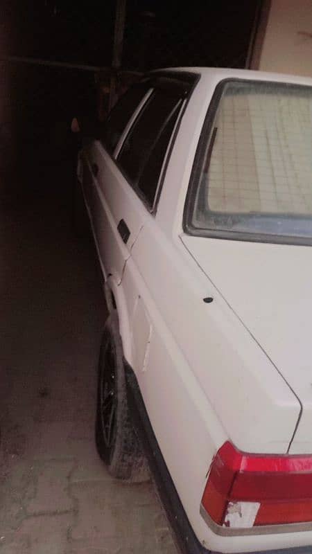 Nissan sunny 6