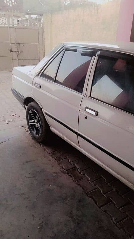 Nissan sunny 11