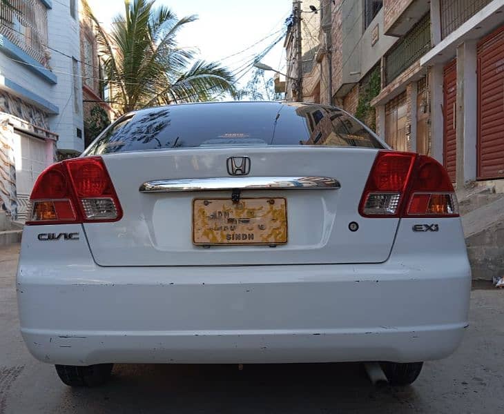 Honda Civic EXi 2005 3