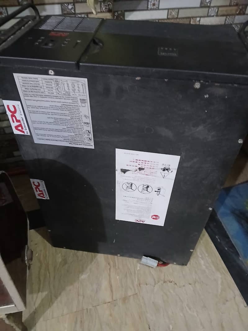 APC UPS 5000VA 230V  Electronics 1