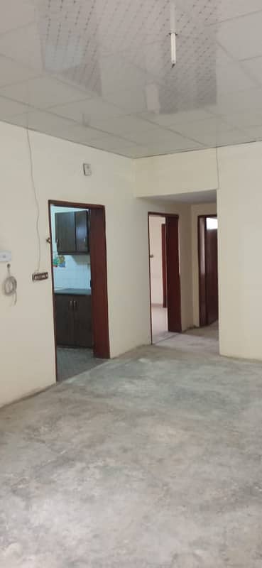 10 MARLA BEST LOCATION AVAILABLE FOR SALE IN NASHEMAN E IQBAL PHASE 1 11