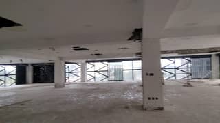 F-11 MARKAZ 8000 SQ. FEET GROUND FLOOR BEST FOR BANKS SHOWROOMS AND EXECTIVE OFFICES