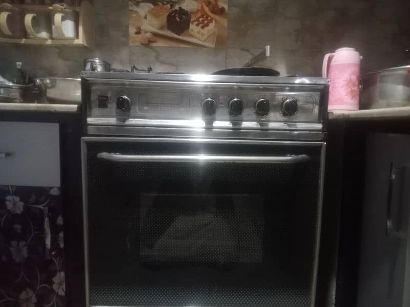 Stove and oven one hand used 1