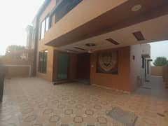 10 Marla 3 Bed House For Sale In Talha Block Bahria Town Lahore