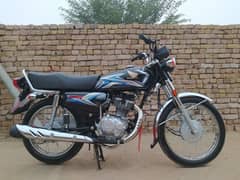 Honda CG 125 Black 2025 For Sale 10/10 condition