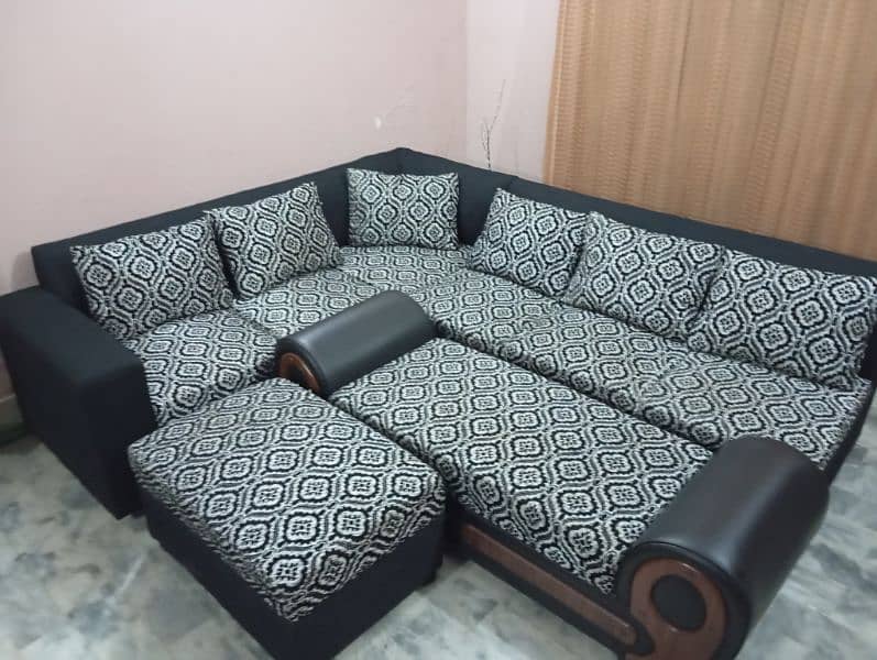 L-shaped sofa set | white and black | Enthusiastic design 0