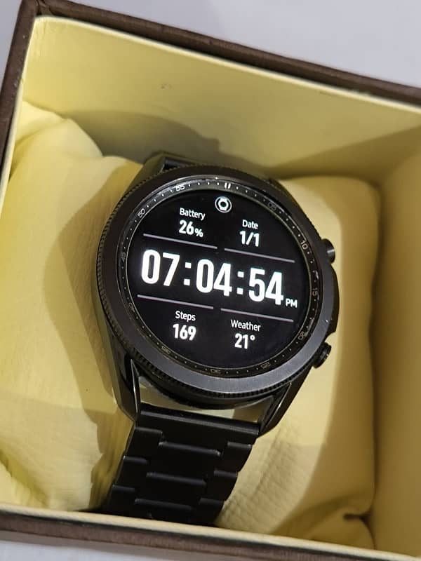 Samsung Galaxy Watch 3 Classic 3