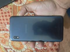 2/32 samsung a 10 panel main 2 black nishan hain choty say