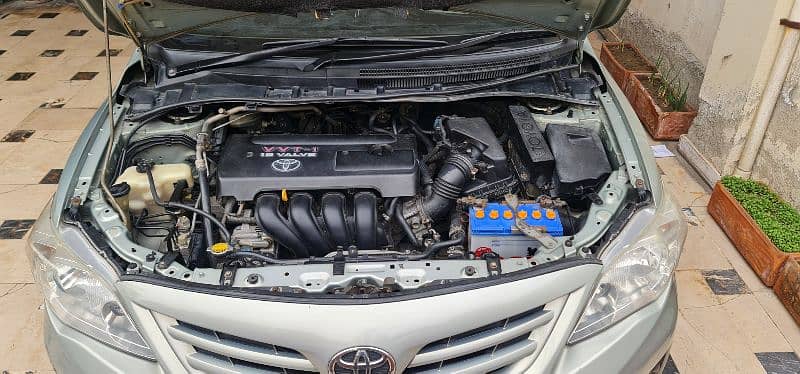 Toyota Corolla Altis 1.8 sr 3