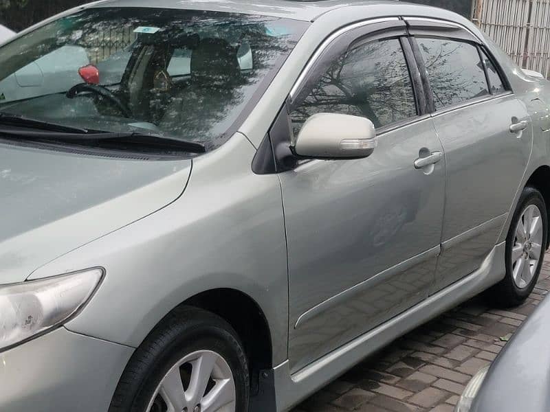 Toyota Corolla Altis 1.8 sr 11