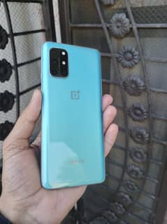 OnePlus 8t (120fps) (12+256) + Charger (finger off by update)