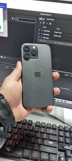 iPhone 14 Pro Max