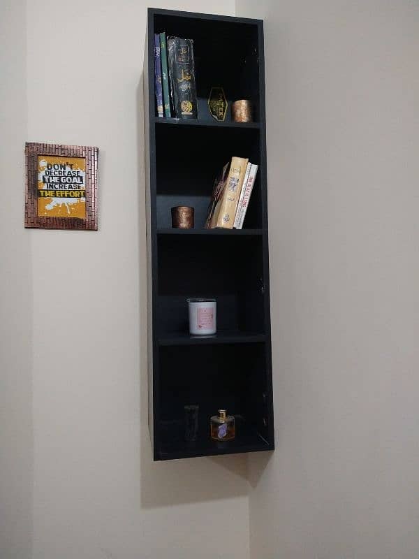 book shelve 0