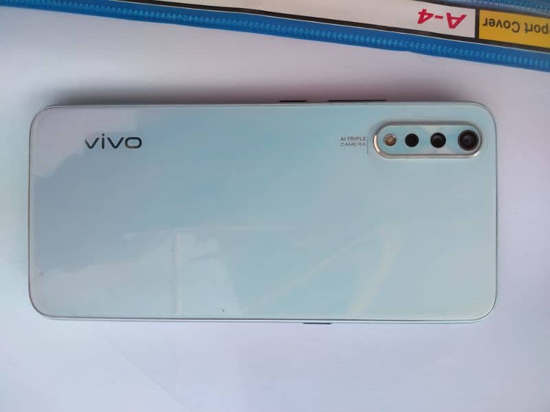 Vivo S1 screen finger 1