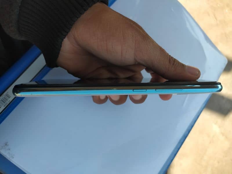 Vivo S1 screen finger 4