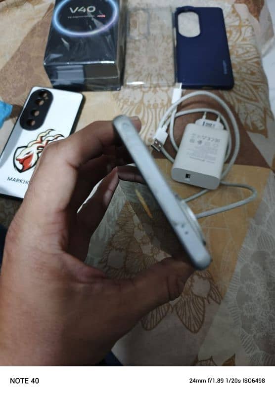 vivo V40 for sell 9