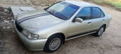 Nissan Sunny 2000