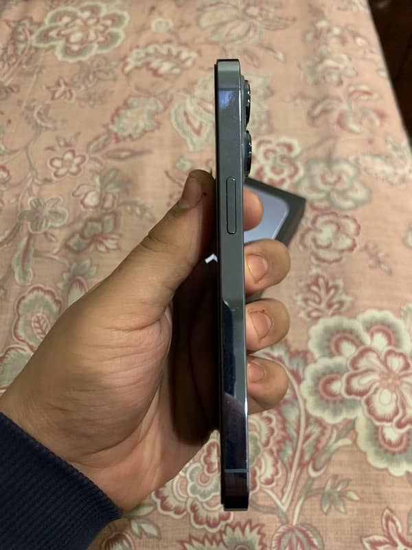 Iphone 13 pro, 128 GB, pta approved  Contact number 0334-9272634 2