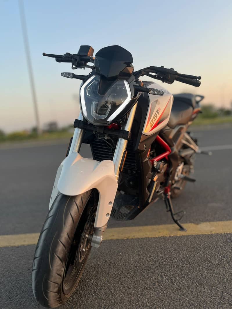 Benelli 251S | Model 2021 | Islamabad Registered | 5000 KM's Driven | 2