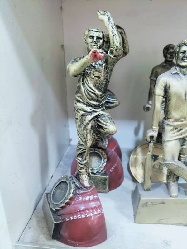 AWARDS,CRICKET TROPHY,SPORTS TROPHY Body Bulding Whatsapp 03084017127 3