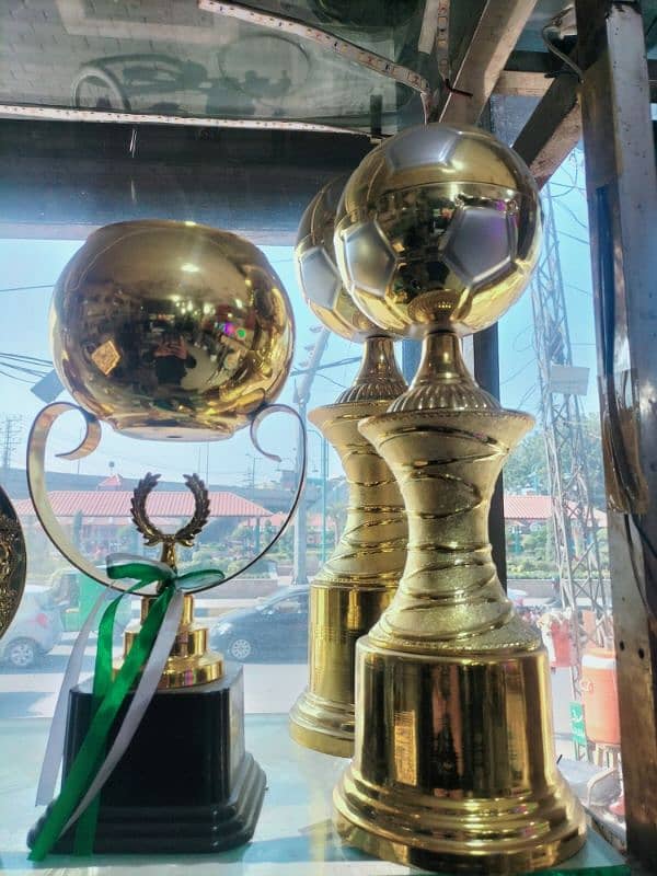 AWARDS,CRICKET TROPHY,SPORTS TROPHY Body Bulding Whatsapp 03084017127 10