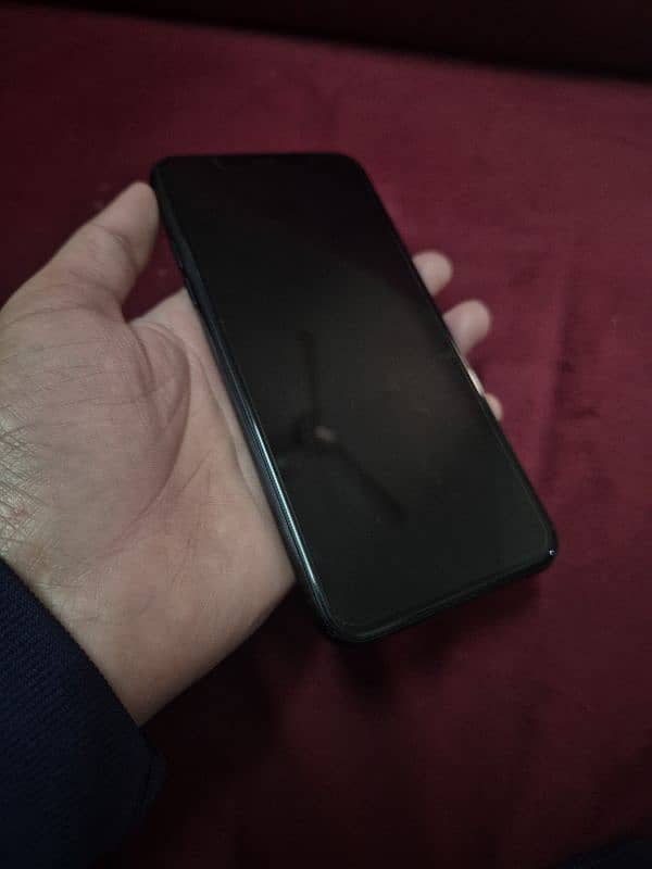 IPhone 11 pro max 1