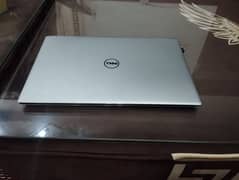 Dell XPS 13