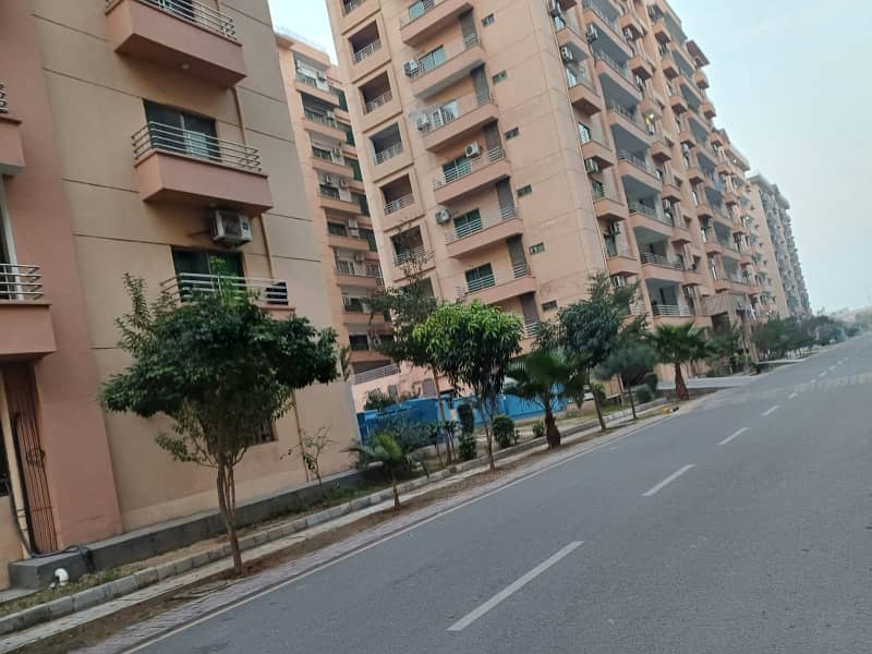 This Is A Three Bedroom Apartment With All Amenities 1