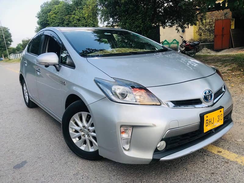 Toyota Prius 2014 Registered in 2017 2