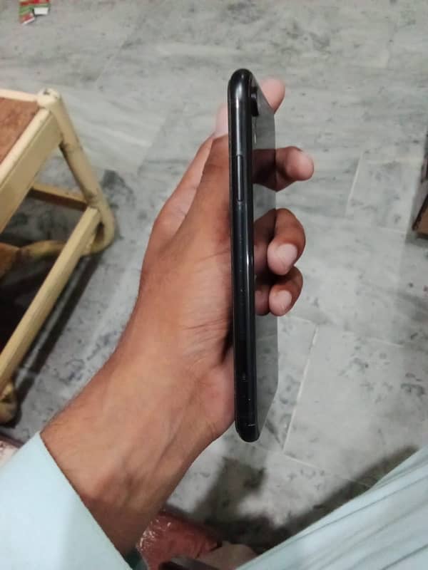 Iphone XR 64gb non pta 4