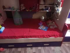 3 portion bunkbed king size urgent sale