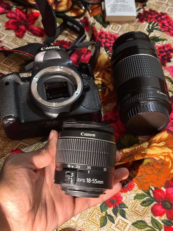 Canon camera 700D 2 lens hai sat all ok full Bake h 6