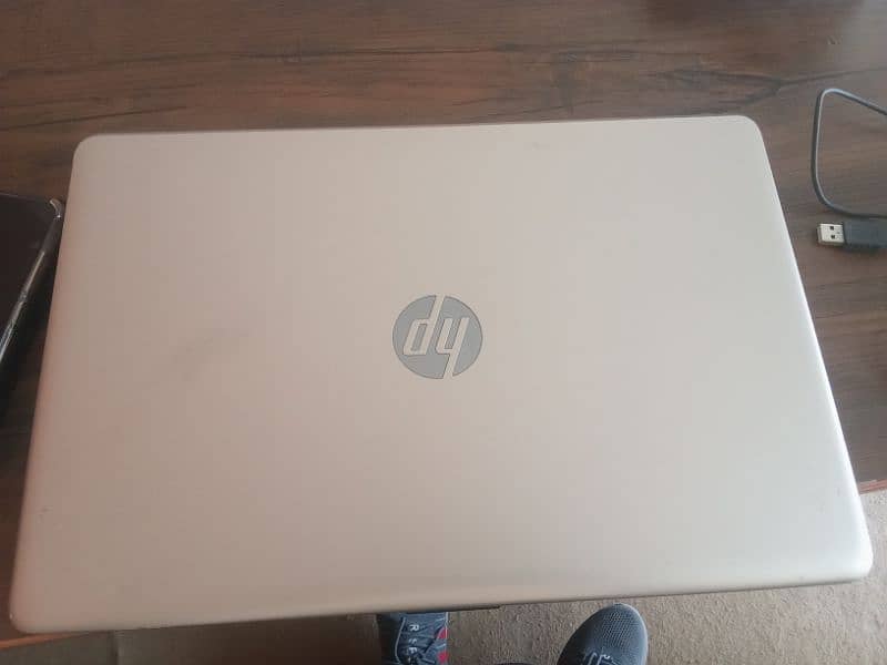 HP Laptop 16/256 1