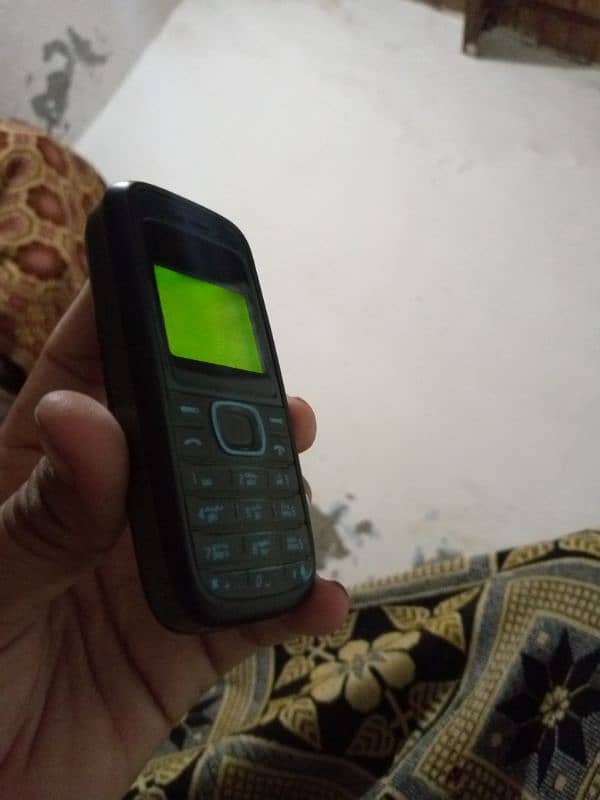 original Nokia hungry mobile  ma kud used kar Raha hn ok fon ha? 2