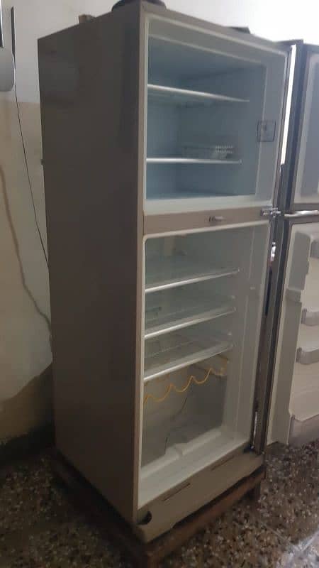 Dawlance Signature Refrigerator 3