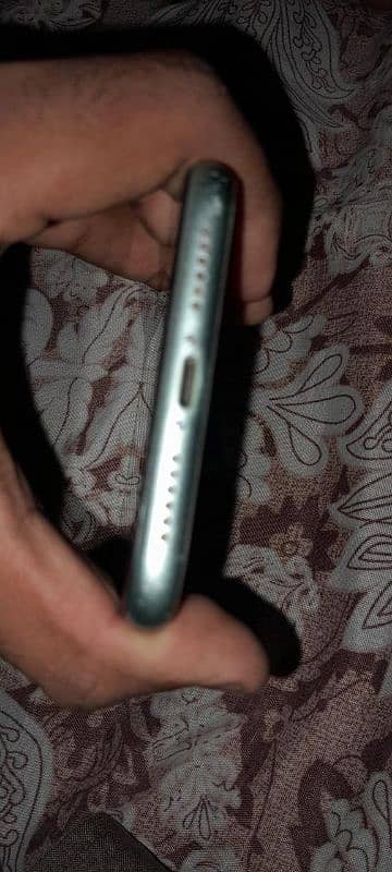 iPhone 1110 by 9 condition 64GB 87 battery health 3