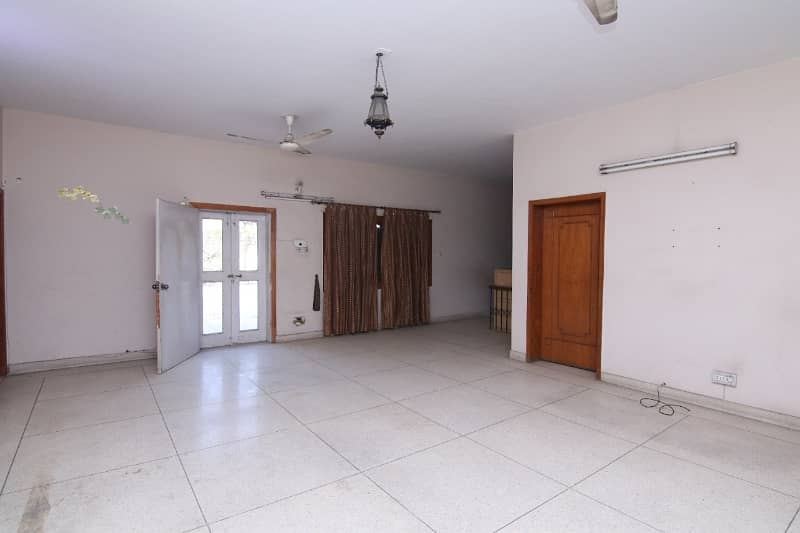 4-Kanal Home For Sale In Township A 1 Sector Ideal Location For Home 0