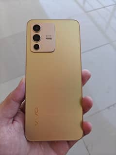 Vivo V23 5G ( Golden Color)