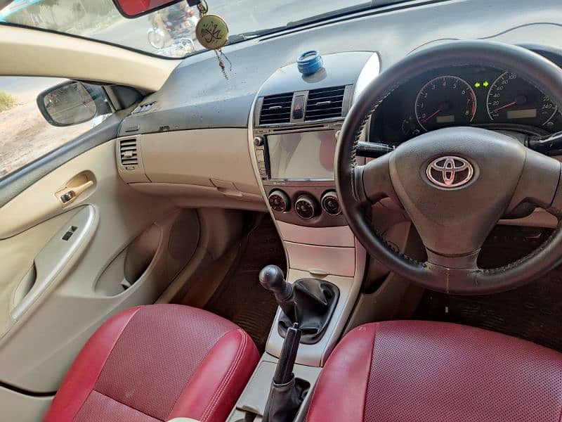 Toyota Corolla GLI 2013 3