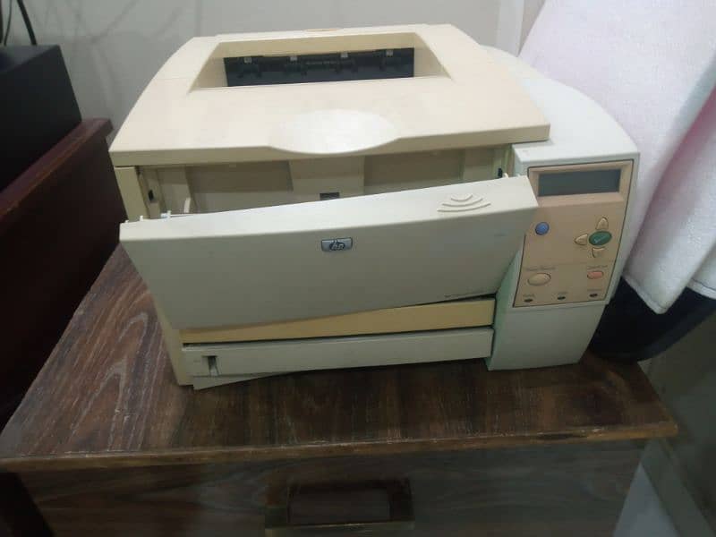 HP laser printer 0