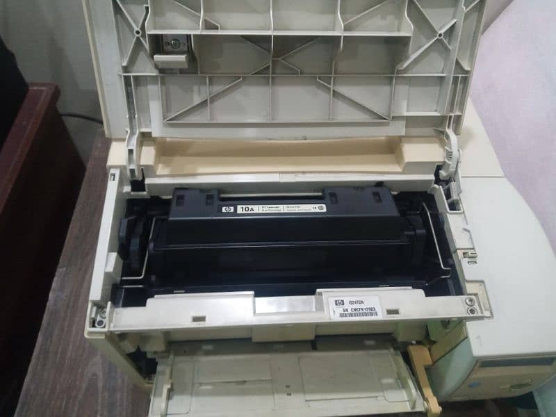 HP laser printer 2