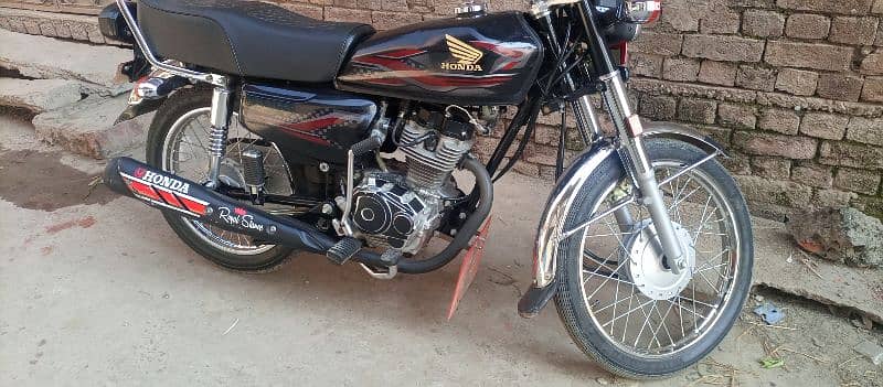 Honda 125  24 model 4