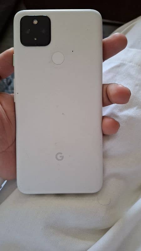 Google pixel 4a 5G Line on LCD 1