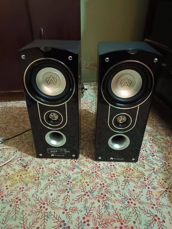 audionic clasic 5 plus 0