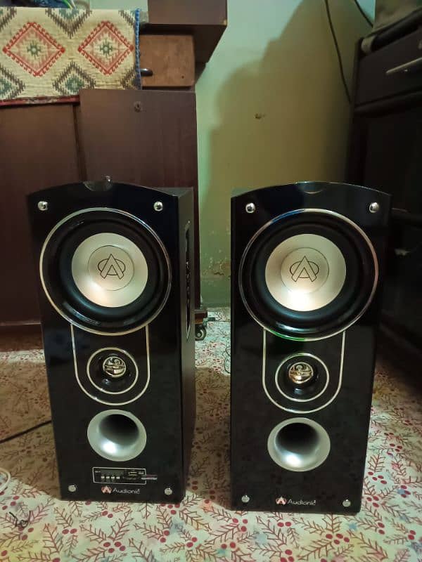 audionic clasic 5 plus 1