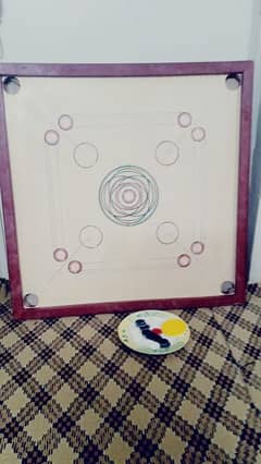 carrom board good condition