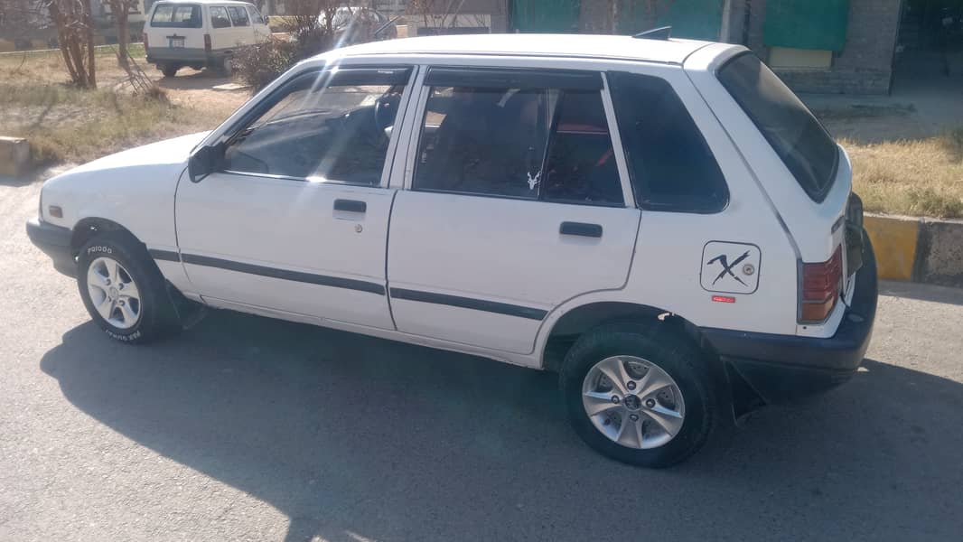 Suzuki Khyber 2000 white colour 85%genuine contact 03125009727 16