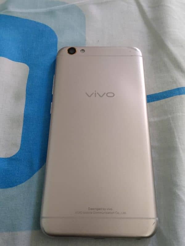 Vivo y67 4gb/64gb pta approved 3