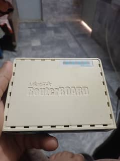 Mikrotik RB750r2 HeX Lite